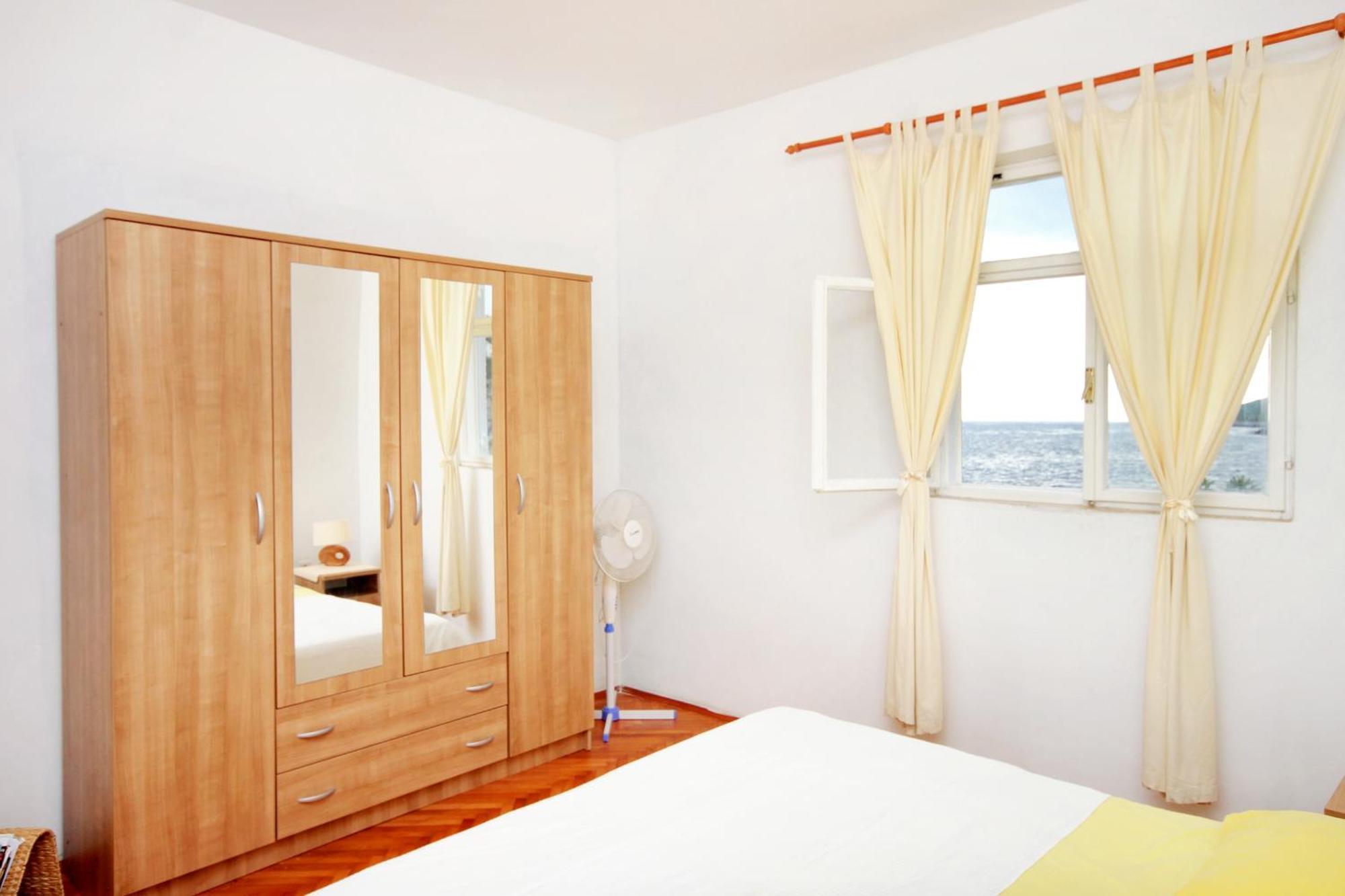 Apartments By The Sea Zavalatica, Korcula - 189 Quarto foto